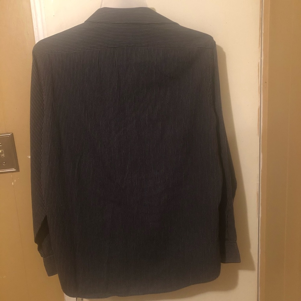 🐸$6 Arrow Slim Fit Mens Button Up Dress Shirt. L - Picture 2 of 4